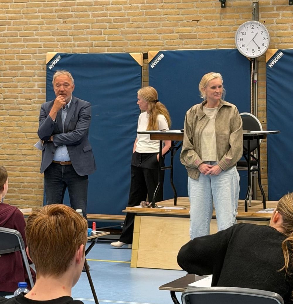 Wethouder opent examens