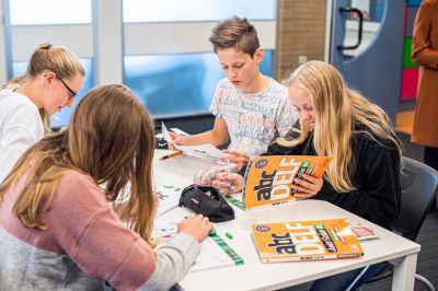 Drie talen op hoog niveau