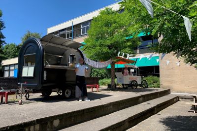 Feestelijke diploma-uitreiking