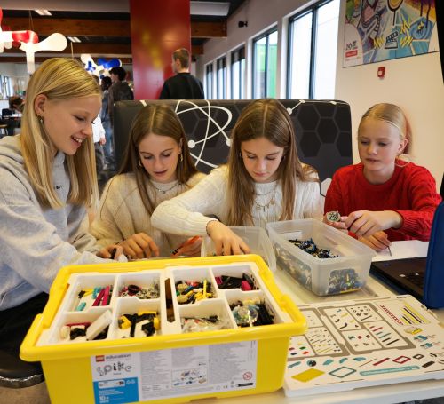 Burgerschap - Help de wereld waarin je leeft - Dingstede